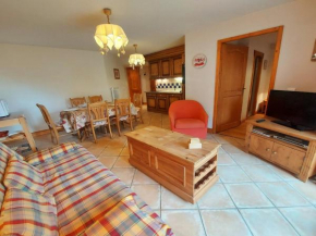 Charmant T3 de 51m² avec terrasse en plein centre de Samoëns - Proche commerces, parking privé - FR-1-624-28